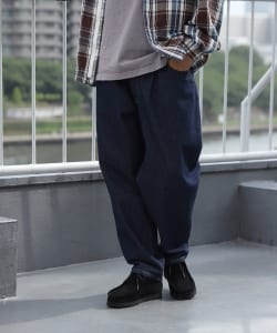 ▲BEAMS / NEW STANDARD 1プリーツ ワイドデニム パンツ