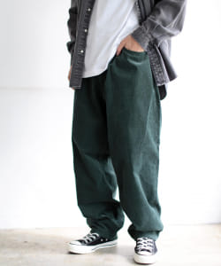 ▲BEAMS / ワイド テーパード コーデュロイ パンツ