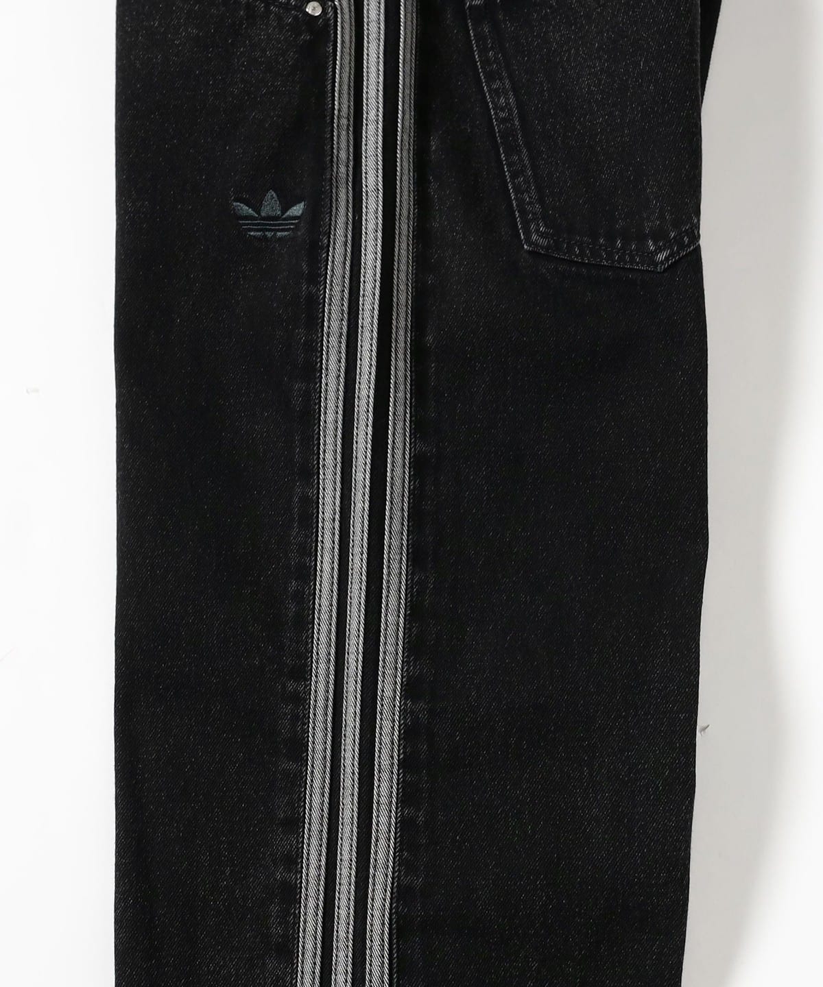 BEAMS（ビームス）adidas / アディカラー デニム ファイヤー
