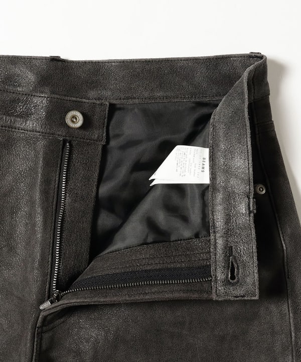 FUTURE ARCHIVE / LEATHER PANTS