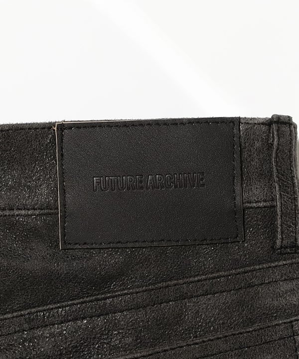 FUTURE ARCHIVE / LEATHER PANTS