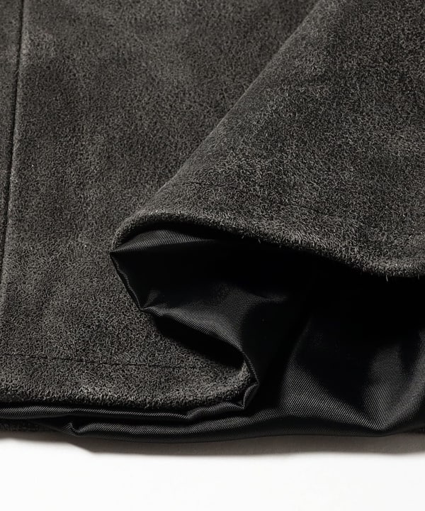 FUTURE ARCHIVE / LEATHER PANTS