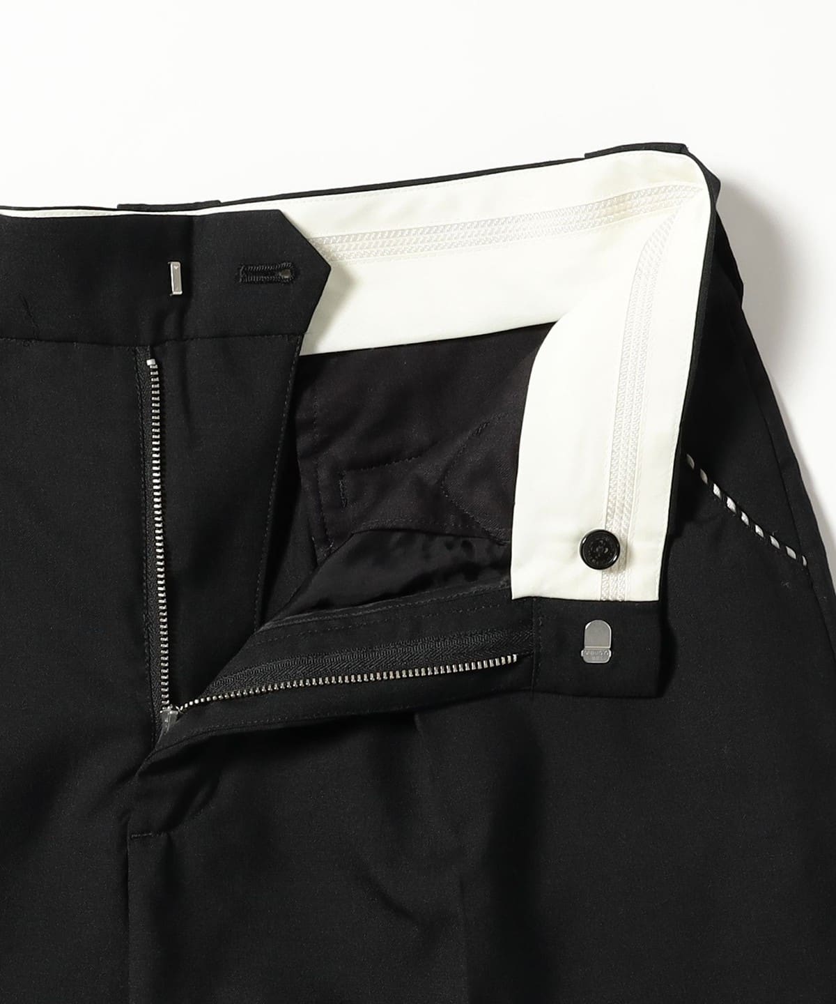BEAMS（ビームス）DAIRIKU / Embroidery Western Wide Slacks（パンツ