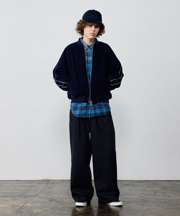 BEAMS PT01 チノパン 50 黒と緑の2点セット BEAMS PT01 チノパン 50 黒と緑の2点セット