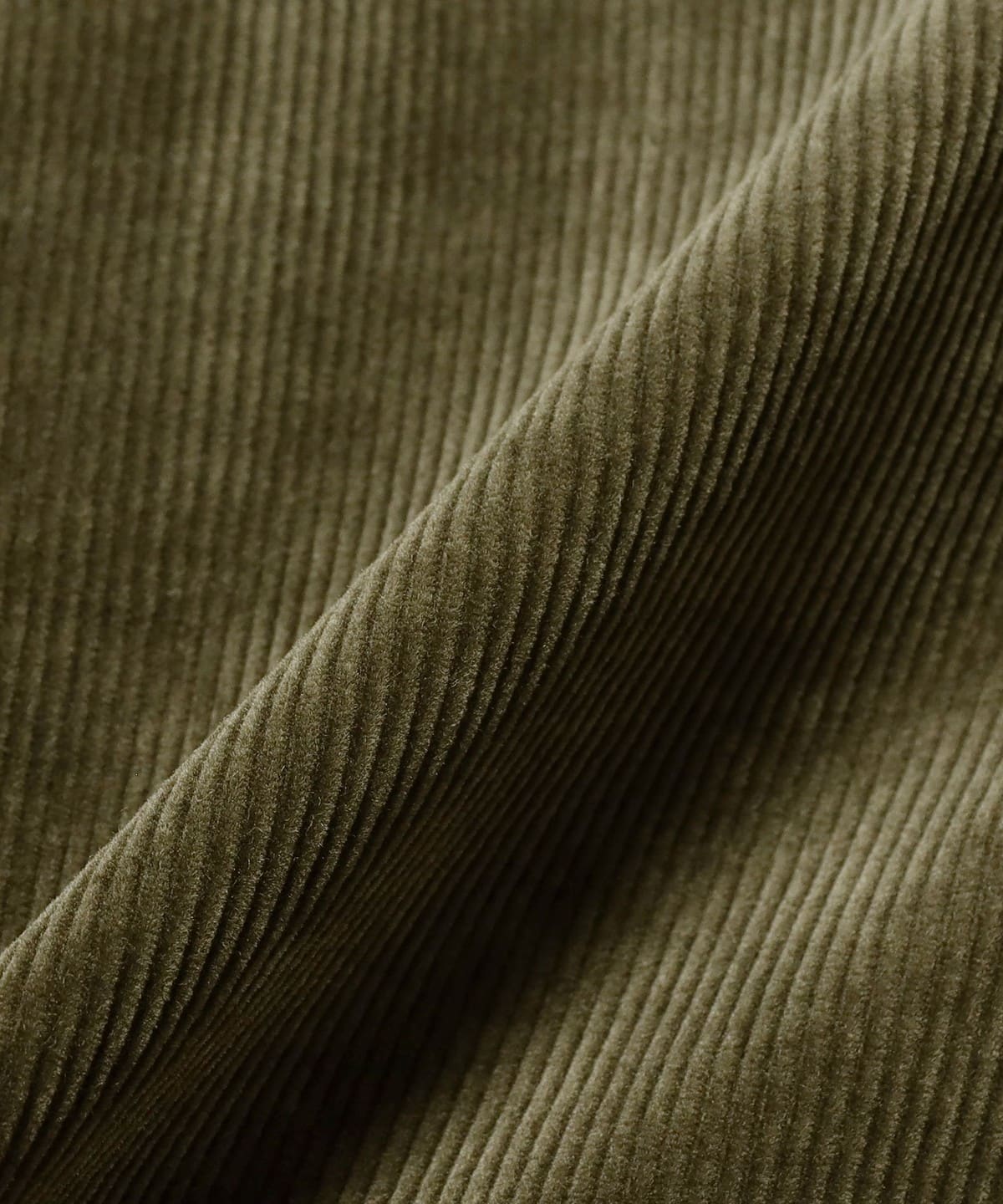 BEAMS（ビームス）ストレッチテーパード コーデュロイ（パンツ