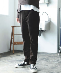 BEAMS / ストレッチ テーパード コーデュロイ パンツ