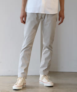 ▲BEAMS / ストレッチ テーパード ピケ パンツ