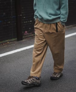 ▲BEAMS / ウェビング バギー コーデュロイパンツ