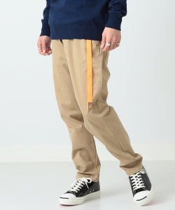 ▲Gramicci × BEAMS / 別注 ネオンロングベルト チノパンツ