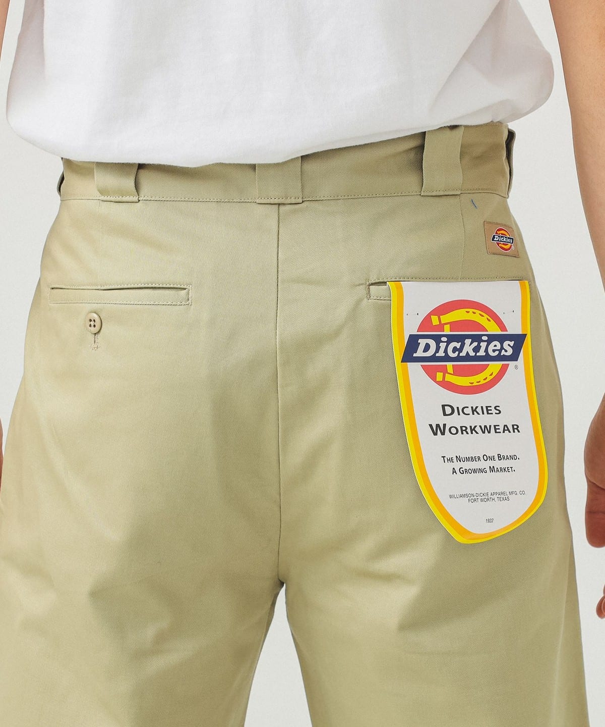 BEAMS（ビームス）【別注】Dickies / ワイド チノ パンツ（パンツ