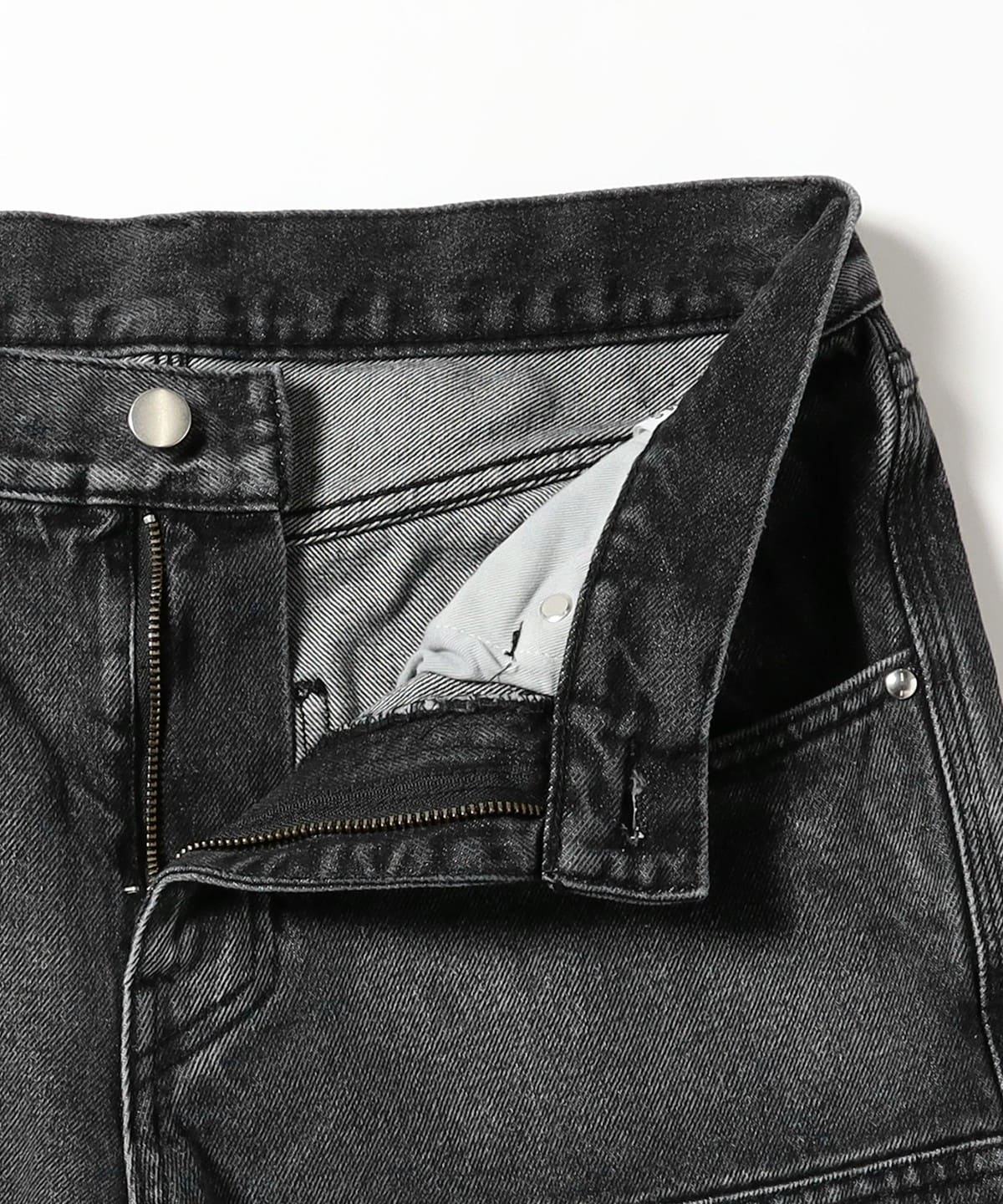 BEAMS（ビームス）FUTURE ARCHIVE / FADE DOUBIE KNEE DENIM