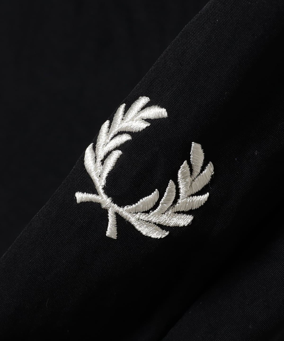 BEAMS（ビームス）【別注】 FRED PERRY / Shell Pants（パンツ