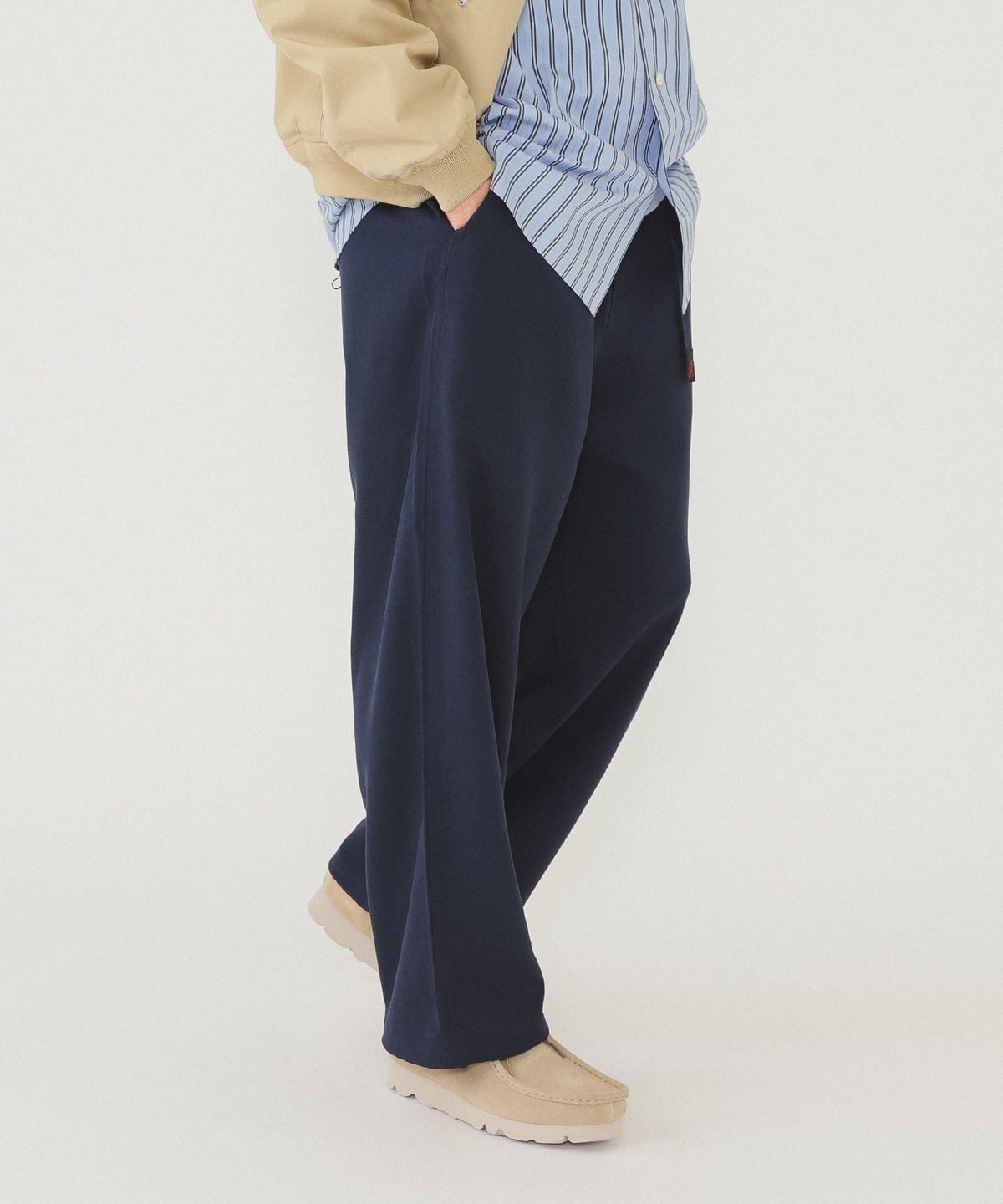【別注】Gramicci / ドライタッチ ワイド スラックス パンツ MEN NAVY L 【別注】Gramicci / ドライタッチ ワイド スラックス パンツ MEN NAVY L