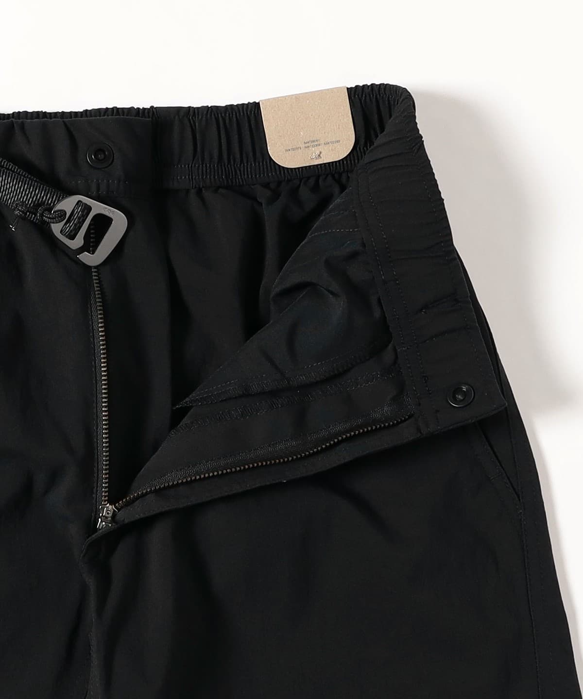 Nike acg uv ハイキングパンツ（新品）XL オシュマンズ購入 Nike acg uv ハイキングパンツ（新品）XL オシュマンズ購入 NIKE