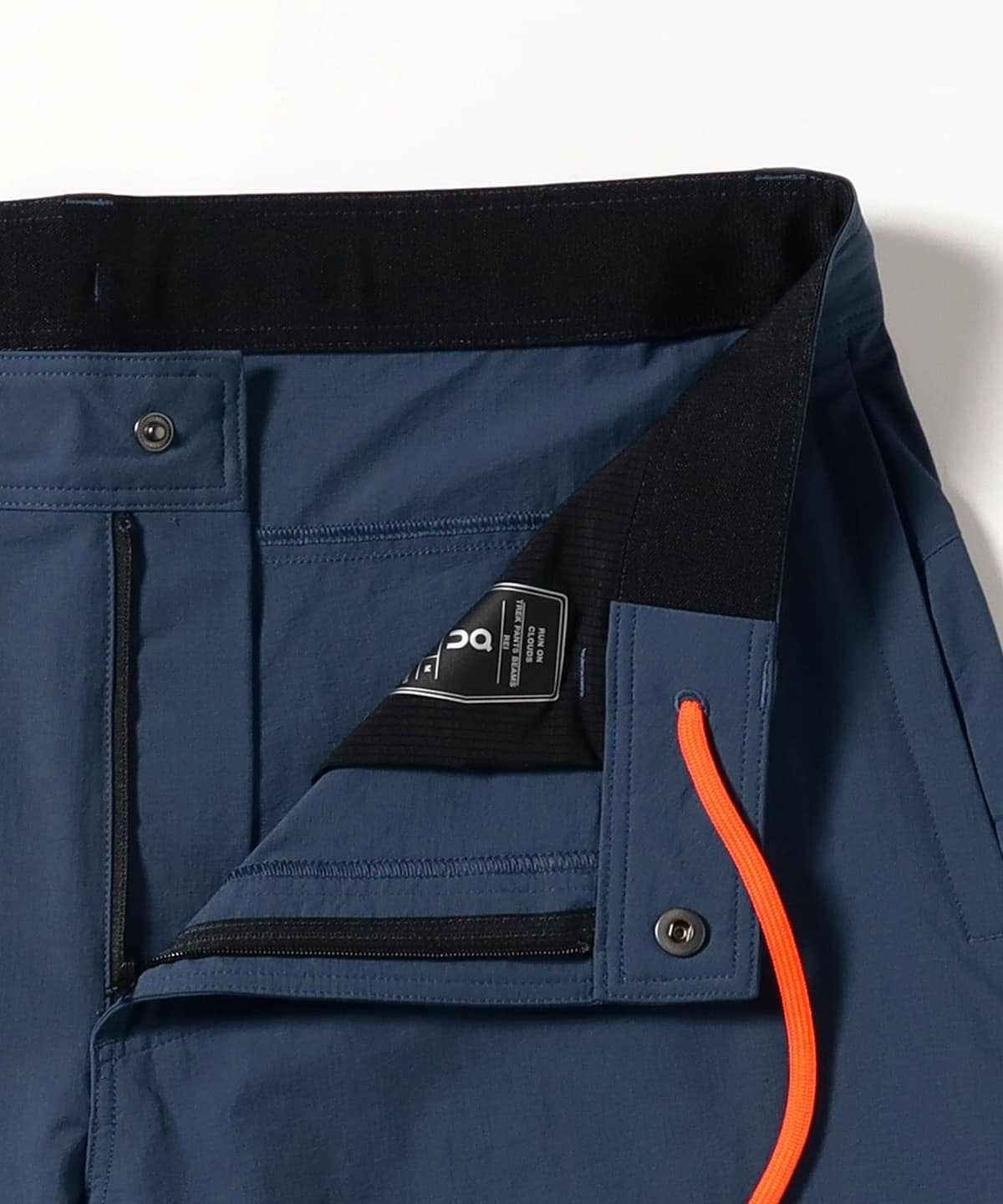 BEAMS【別注】On × REI Co-op / Trek Pants BEAMS（ビームス）【別注】On × REI Co-op / Trek Pants（パンツ