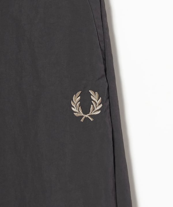 BEAMS（ビームス）【別注】FRED PERRY / SHELL PANTS（パンツ