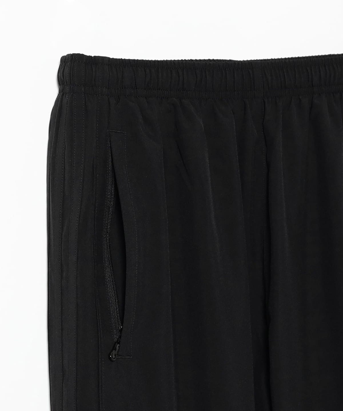 BEAMS（ビームス）【1/15値下げ】adidas / チームガイスト アディ