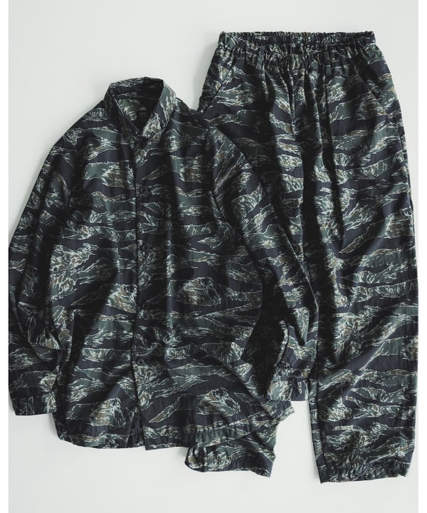 【別注】TEATORA / WALLET PANTS RESORT HOVERLAYER