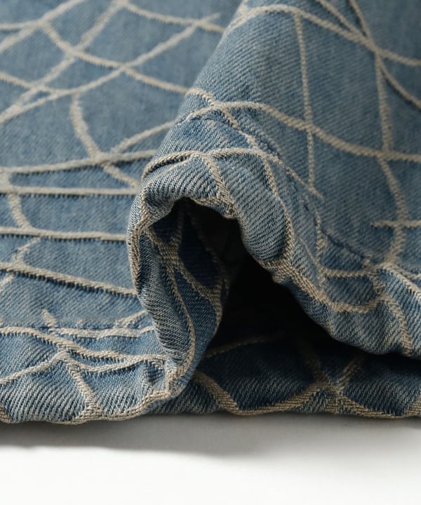 INDIGO JACQUARD "SPIDER"OVER PANTS 通年で穿きやすい程よい厚みの素材