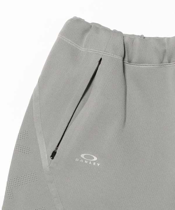 OAKLEY / Latitude Veil Knitted Pant 小物を落とさないジップポケット