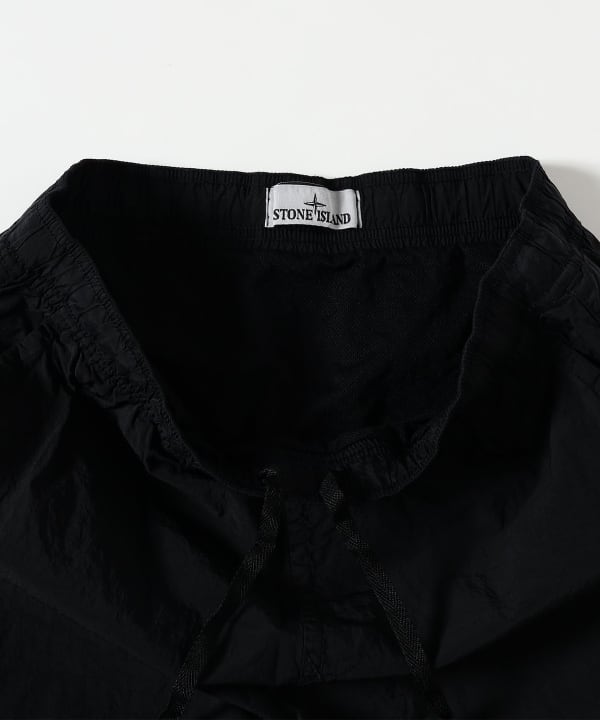 Stone  nylon l短パン black【新品同様】 メンズビーチパンツとハーフパンツ | Stone Island
