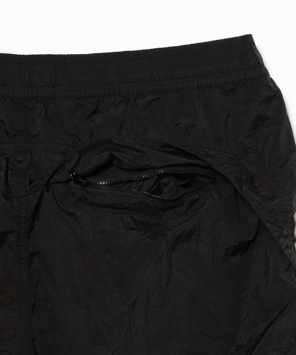 Stone  nylon l短パン black【新品同様】 STONE ISLAND (ストーンアイランド) NYLON METAL カーゴ