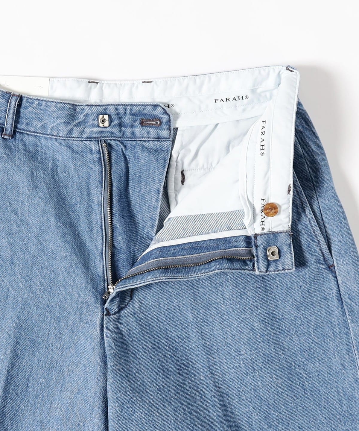BEAMS（ビームス）FARAH / No Tuck Wide Shorts（パンツ