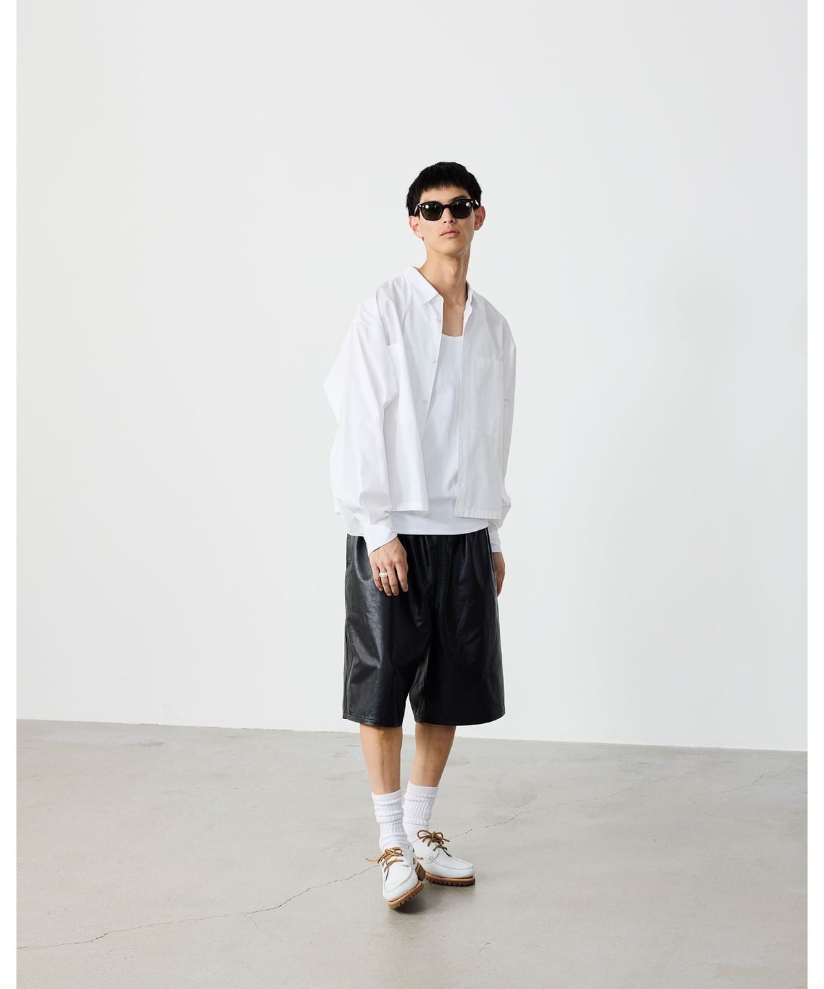 パンツ BEAMS cow leather shorts BEAMS（ビームス）Leather Shorts（パンツ ショートパンツ）通販｜BEAMS