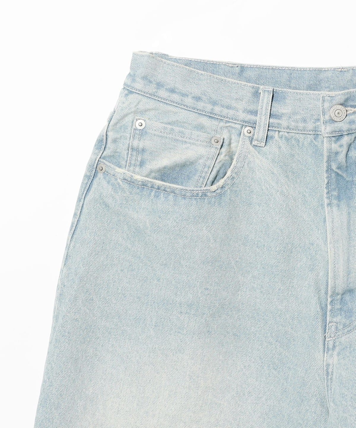 BEAMS デニムショートパンツ ライトブルー Lサイズ BEAMS（ビームス）【10/1再値下げ】Damage Denim Shorts（パンツ