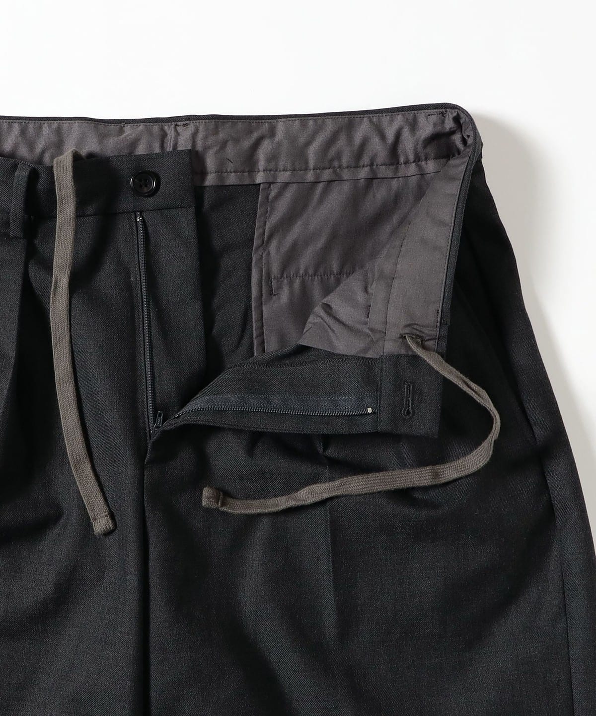 BEAMS（ビームス）Slacks Wide Shorts（パンツ ショートパンツ）通販