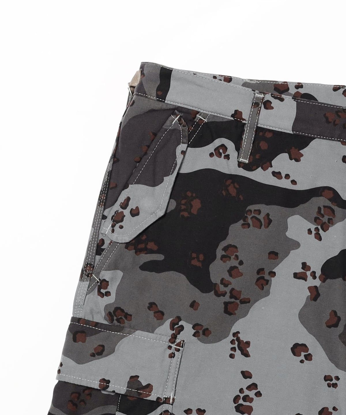 BEAMS（ビームス）SUGARHILL / CHOCOCHIP CAMO CARGO SHORTS（パンツ
