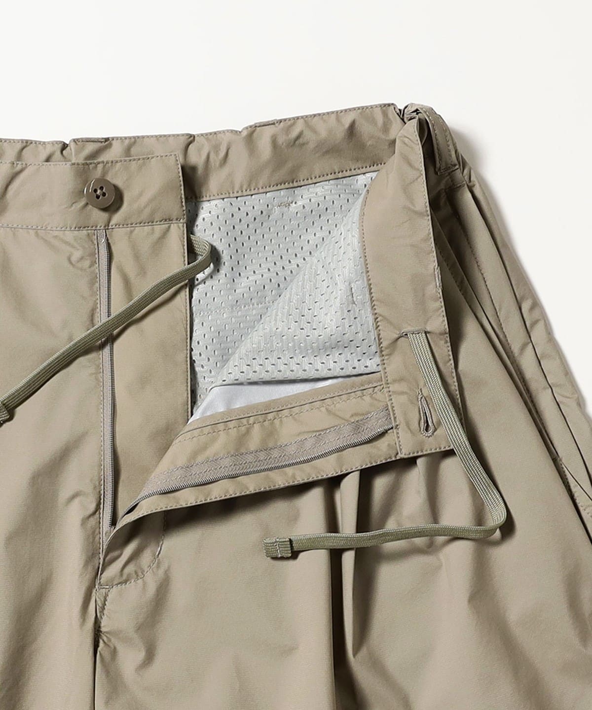 BEAMS（ビームス）SSZ / 10-TECH SHORTS（パンツ ショートパンツ）通販