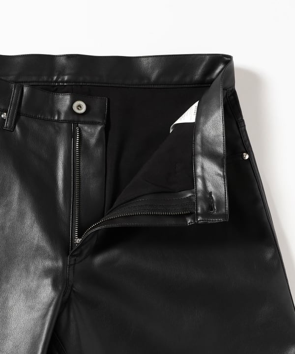 BEAMS（ビームス）FUTURE ARCHIVE / Leather Like Shorts（パンツ