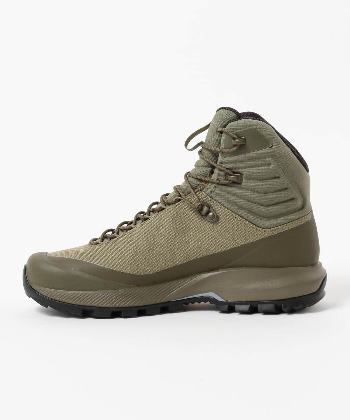 BEAMS（ビームス）ARC'TERYX / Aerios AR mid GORE-TEX（シューズ