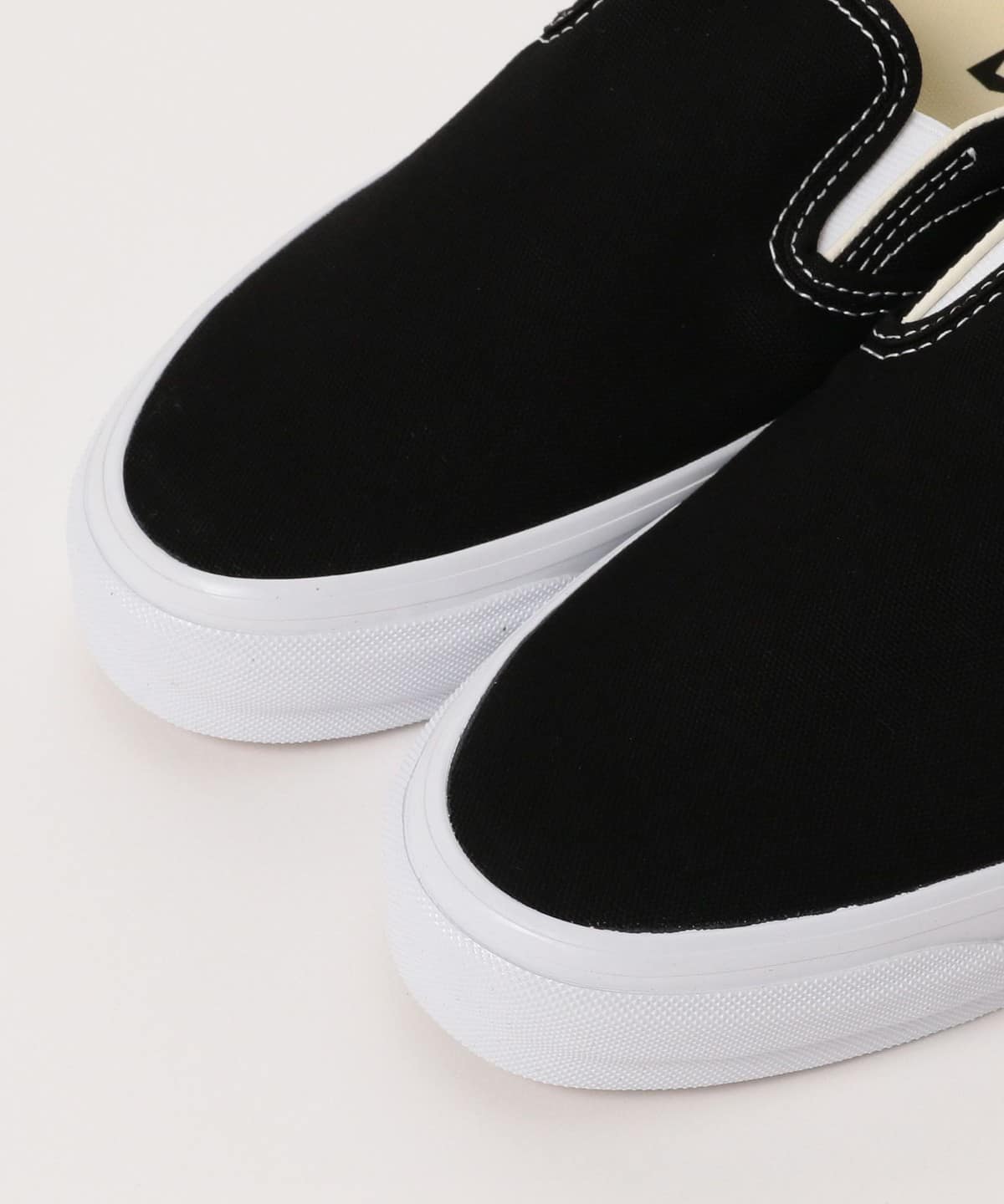 BEAMS（ビームス）VANS / SLIP-ON REISSUE 98 LX BLACK / WHITE ...