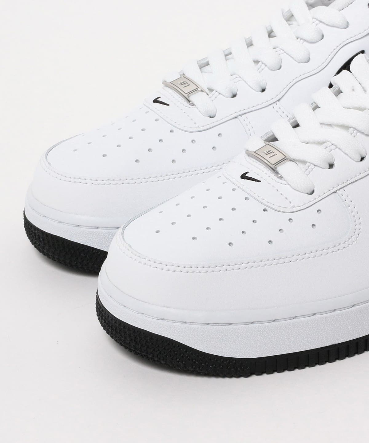 BEAMS（ビームス）NIKE / Air Force 1 Low '07 White/Black（シューズ ...