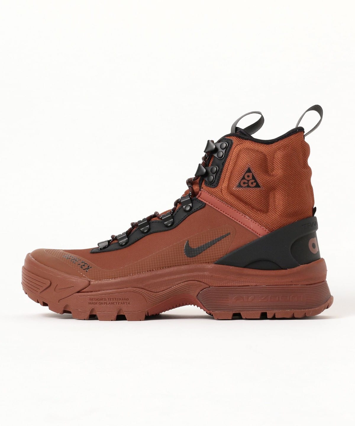 ガイム BEAMS（ビームス）NIKE / ACG エア ズーム ガイアドーム GORE