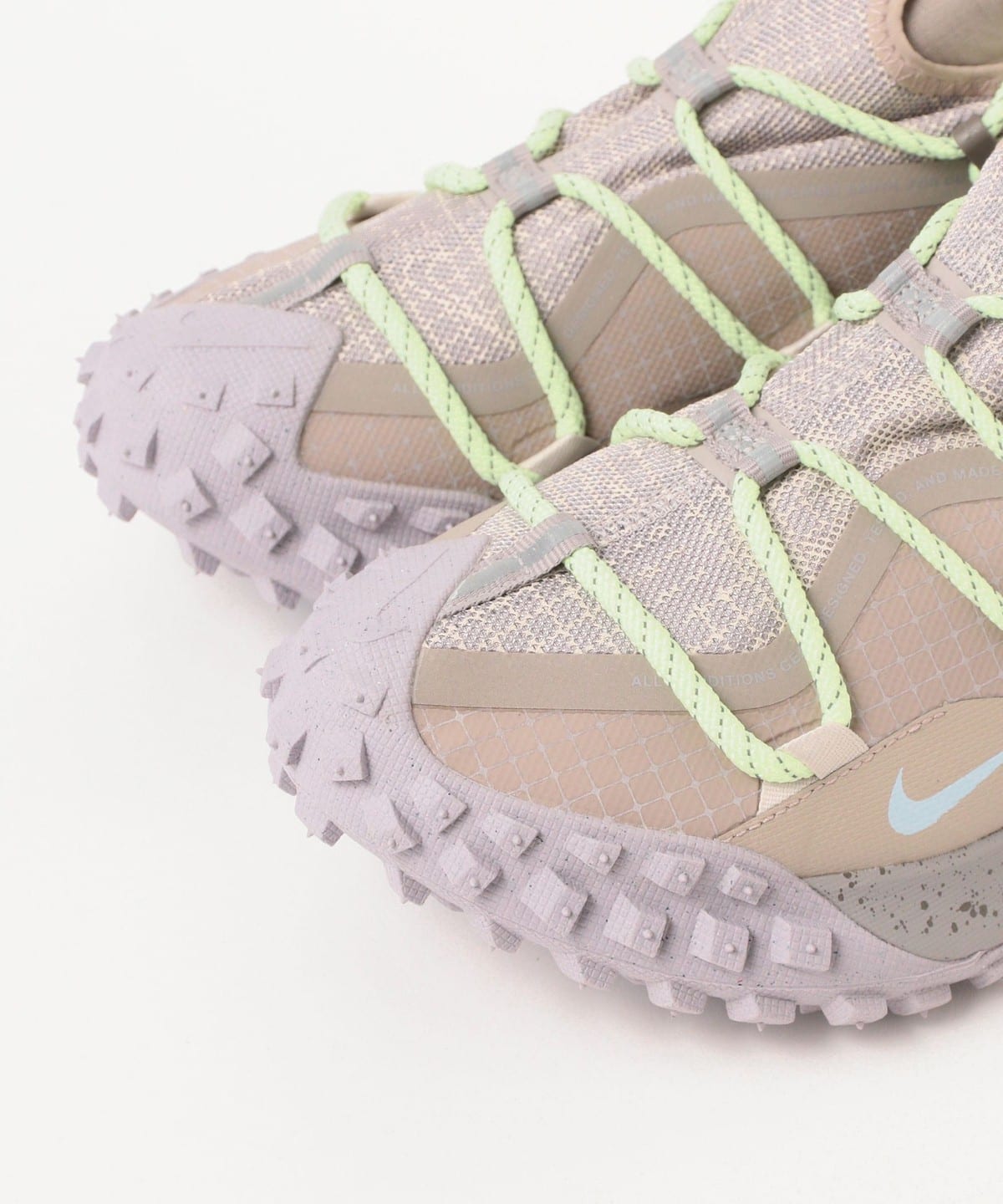 BEAMS（ビームス）NIKE / ACG Mountain Fly Low GORE-TEX（R） SE