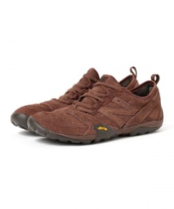 New Balance / MT10