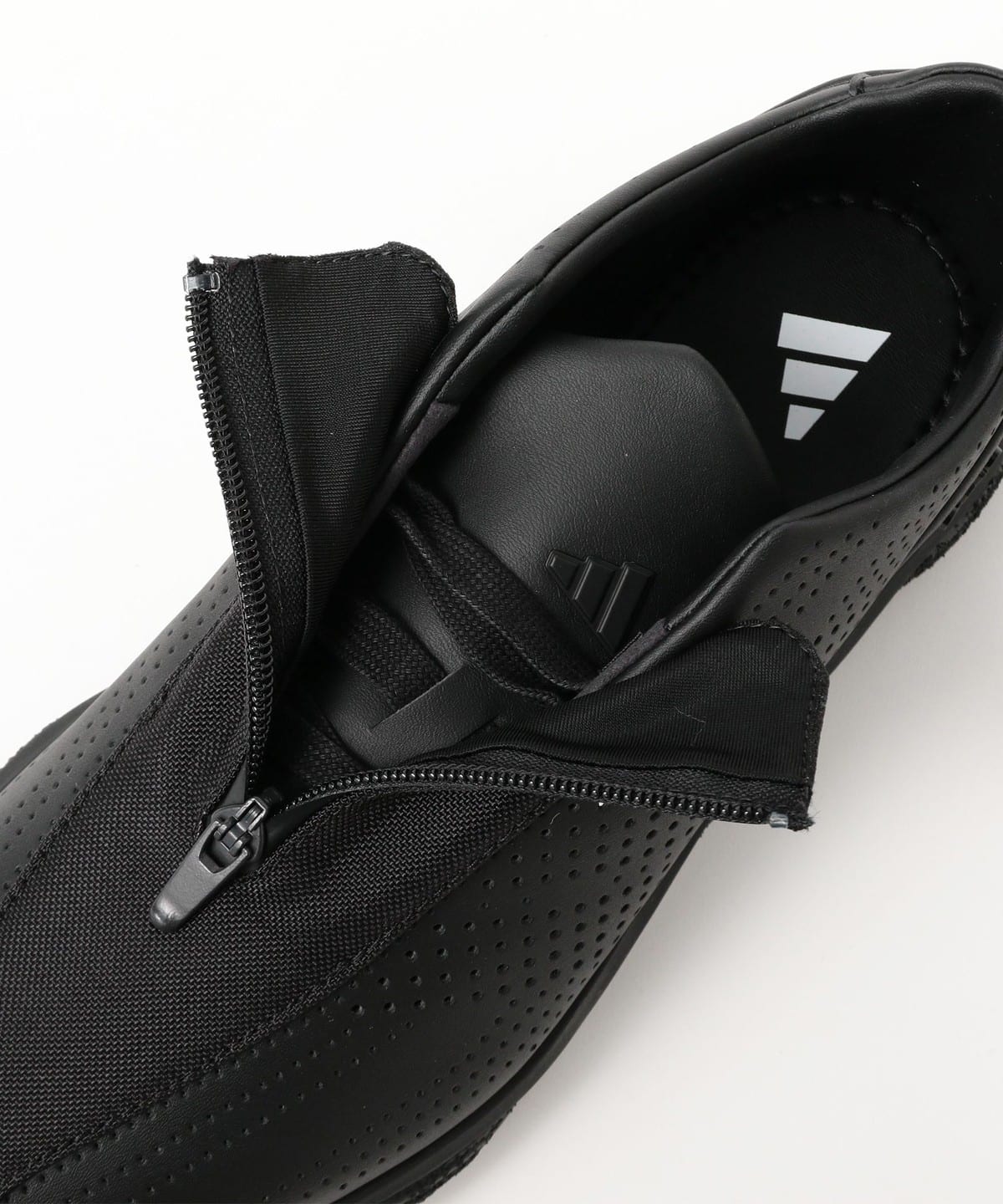 BEAMS（ビームス）adidas × Arte Antwerp / Lightblaze POD（シューズ