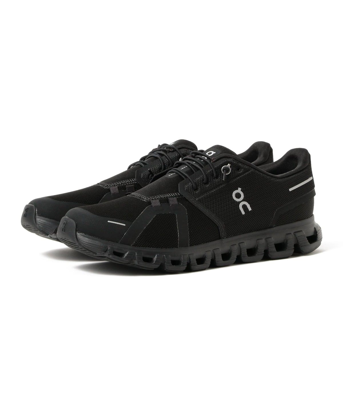 On �I�� / Cloud 6 �V���[�Y MEN Black/Black 7.5
