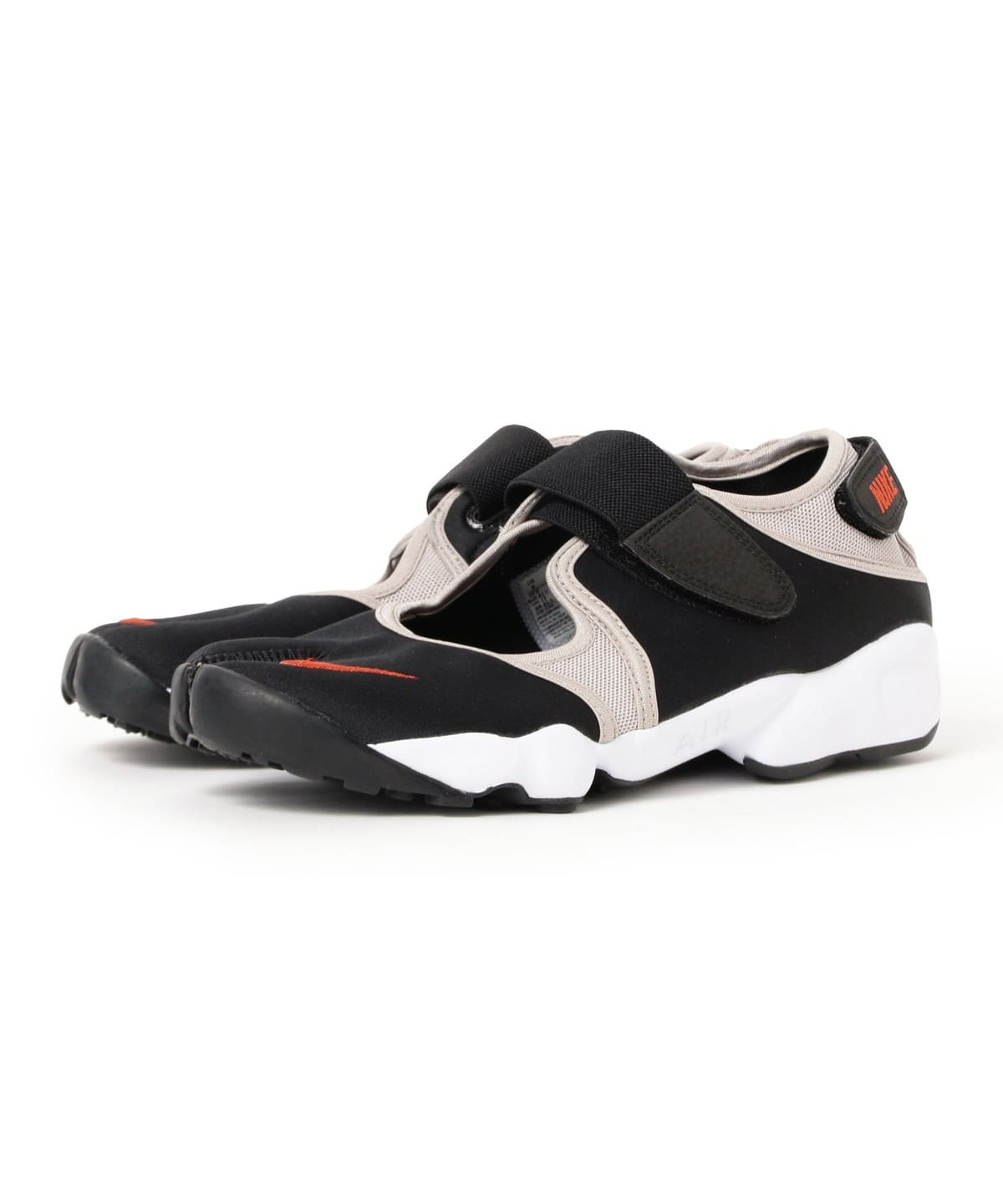 BEAMS（ビームス）NIKE / Air Rift “BLACK/PICANTE RED-COLLEGE