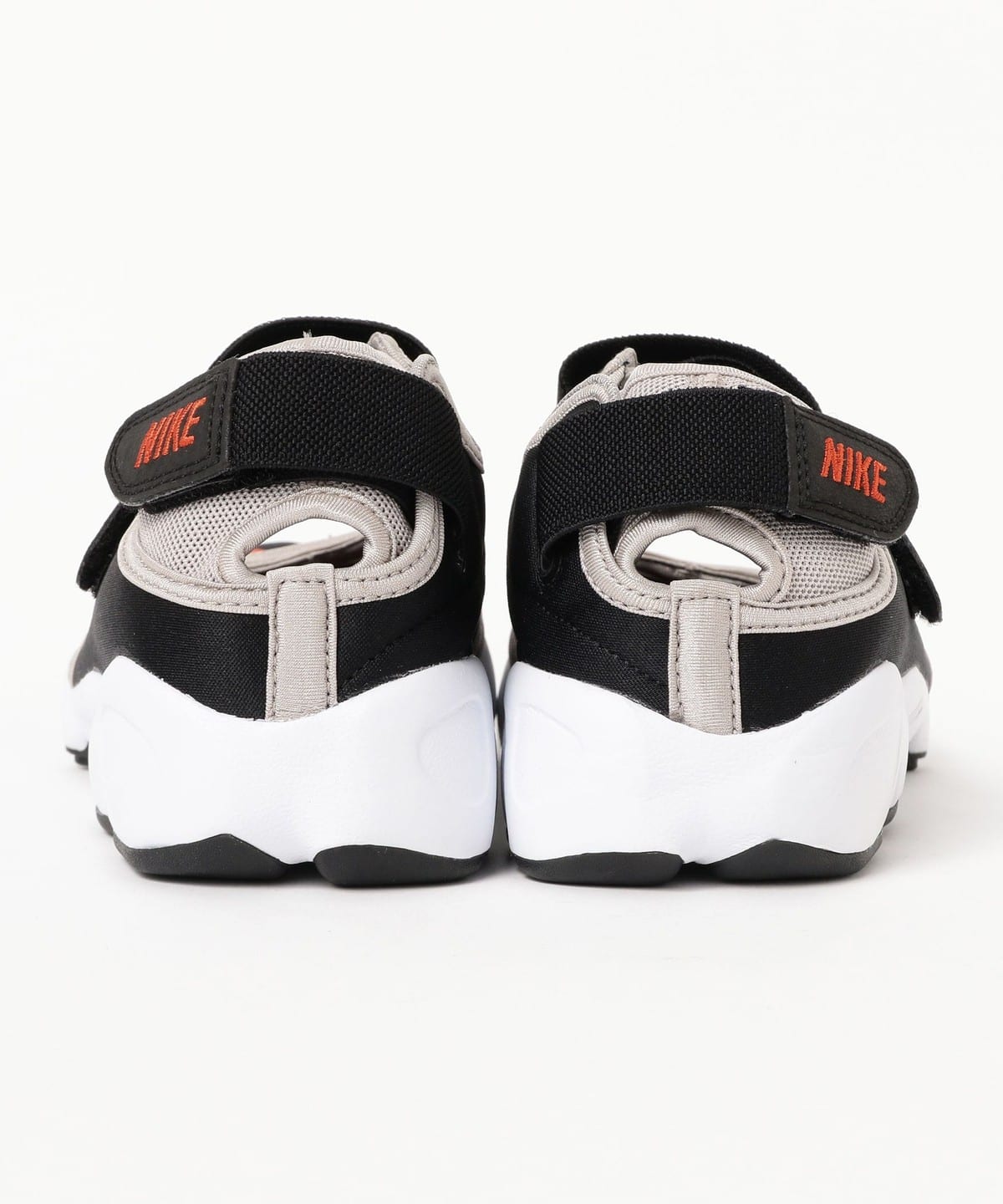 BEAMS（ビームス）NIKE / Air Rift “BLACK/PICANTE RED-COLLEGE