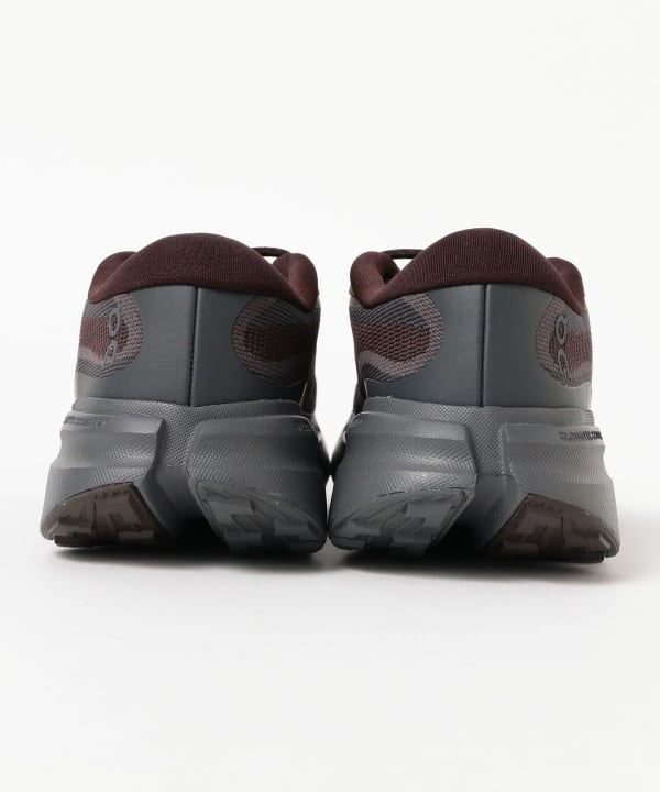 On / Cloudsoma Hike