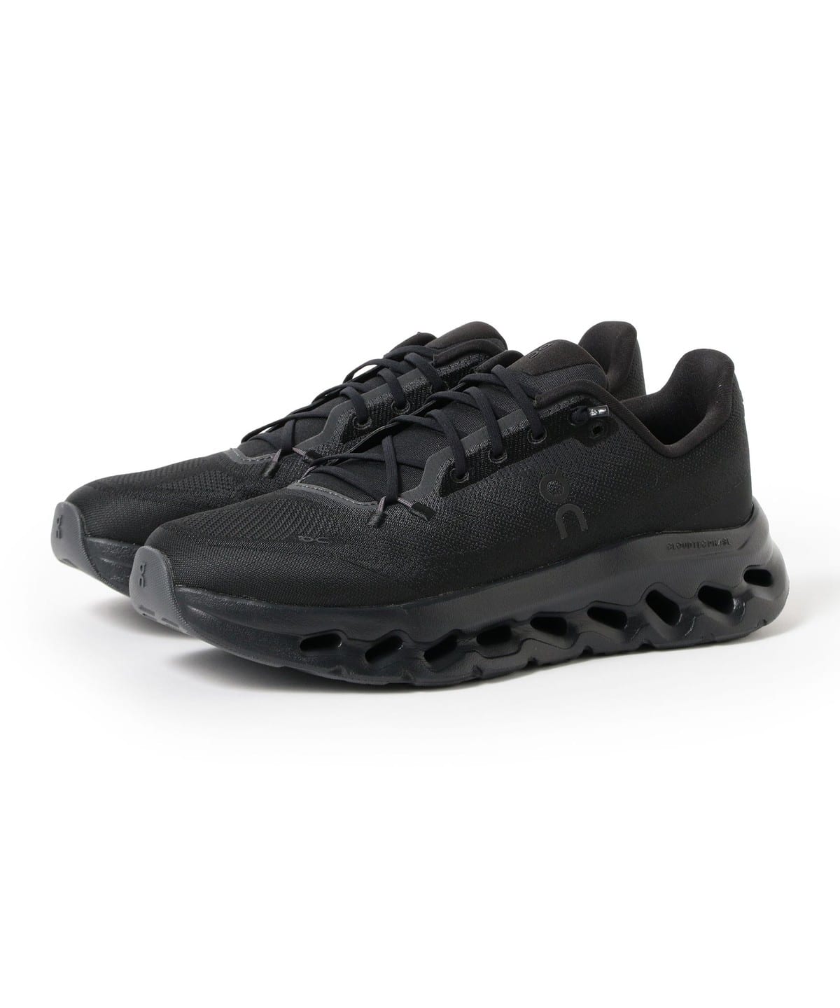 On �I�� / Cloudtilt �V���[�Y MEN Eclipse/Black 11