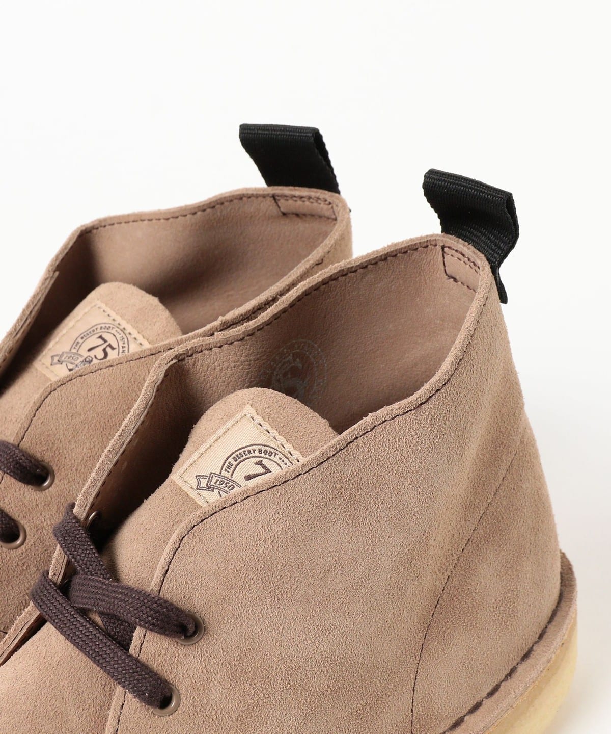 BEAMS（ビームス）Clarks ORIGINALS / Desert Boot Wolf Suede