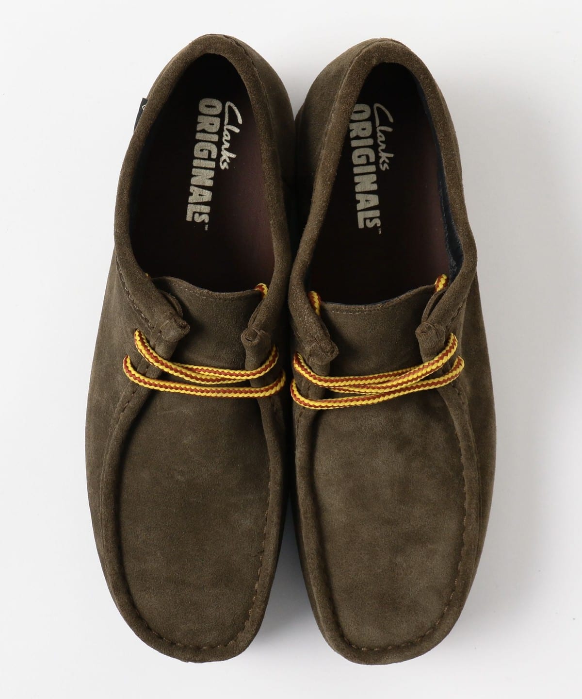 BEAMS（ビームス）Clarks / Wallabee GORE-TEX（R）OLIVE（シューズ