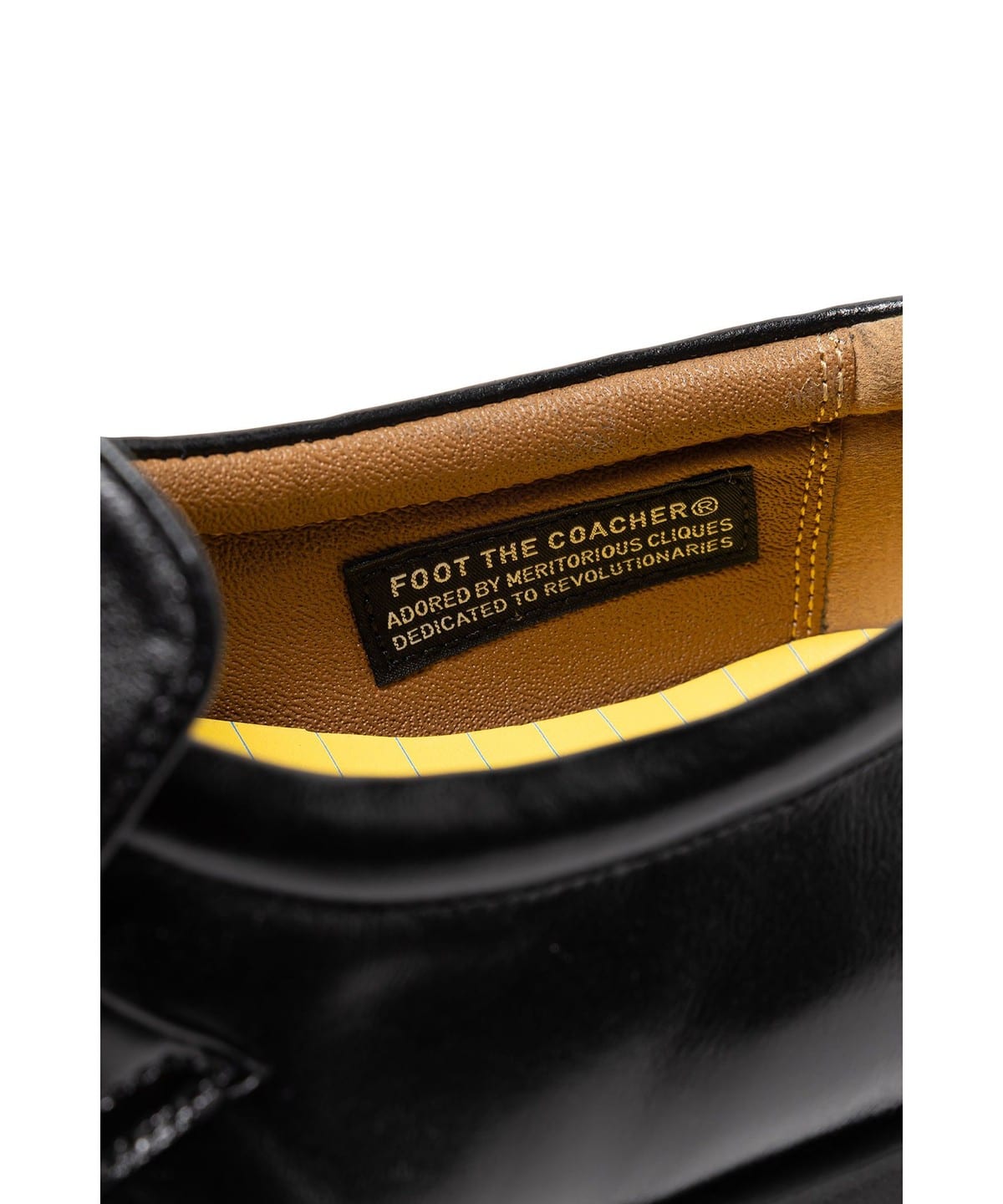 BEAMS（ビームス）【別注】SSZ × WTAPS × FOOT THE COACHER / LETHER