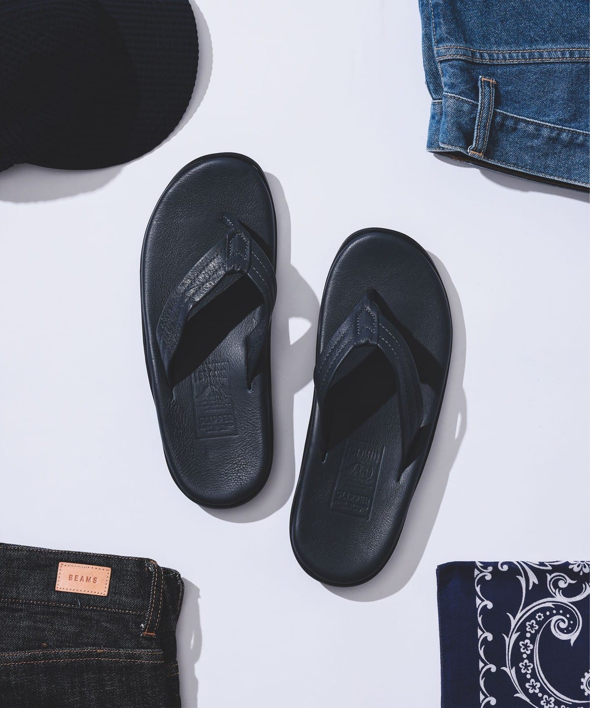 BEAMS（ビームス）ISLAND SLIPPER × BEAMS / 別注 スムース トング