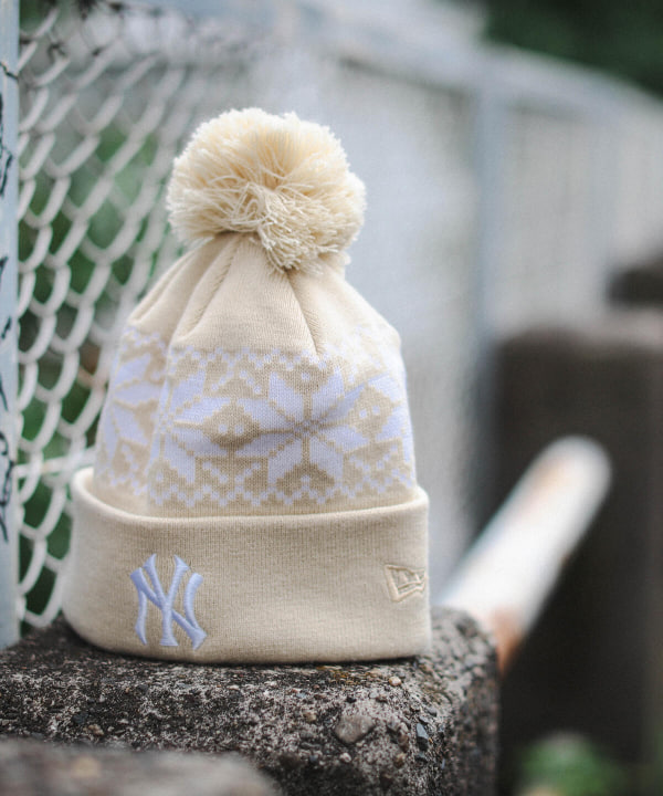 BEAMS（ビームス）NEW ERA × BEAMS / 別注 Snow Pon Pon Knit Cap